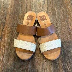 DV Two Strap Sandal Size 7